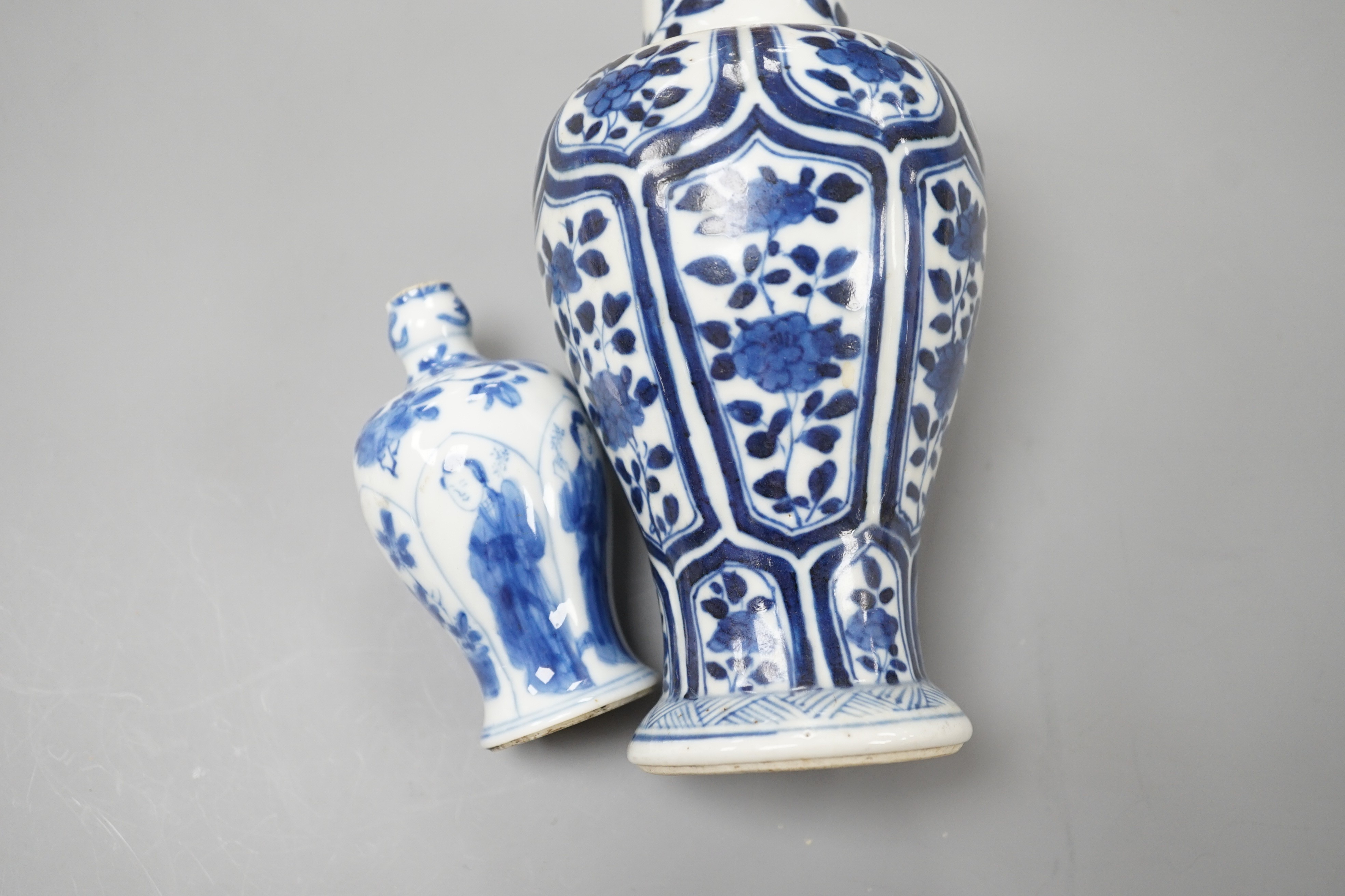 Two Chinese Kangxi blue and white vases, the smallest marked ‘yu’ (jade), tallest 15 cms high.
